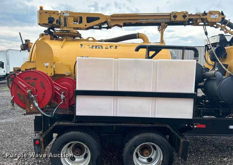 image for item KW9166 2014 Vermeer VX100XT-800AIR  vacuum excavator