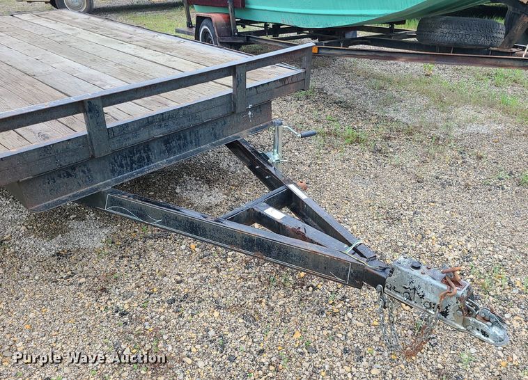 image for item LE9051 1998 Tri-Star  equipment trailer