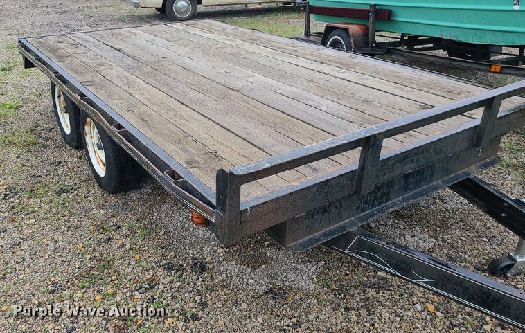 image for item LE9051 1998 Tri-Star  equipment trailer