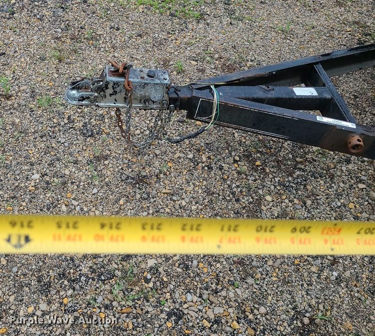 image for item LE9051 1998 Tri-Star  equipment trailer