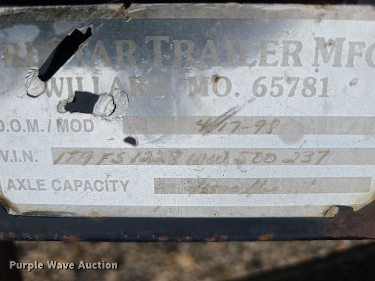 image for item LE9051 1998 Tri-Star  equipment trailer