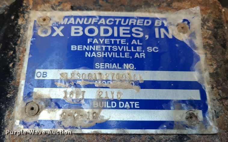 image for item LE9070 2012 Caterpillar CT660L  dump truck