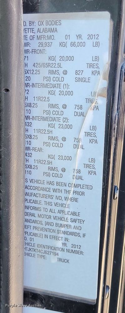 image for item LE9070 2012 Caterpillar CT660L  dump truck