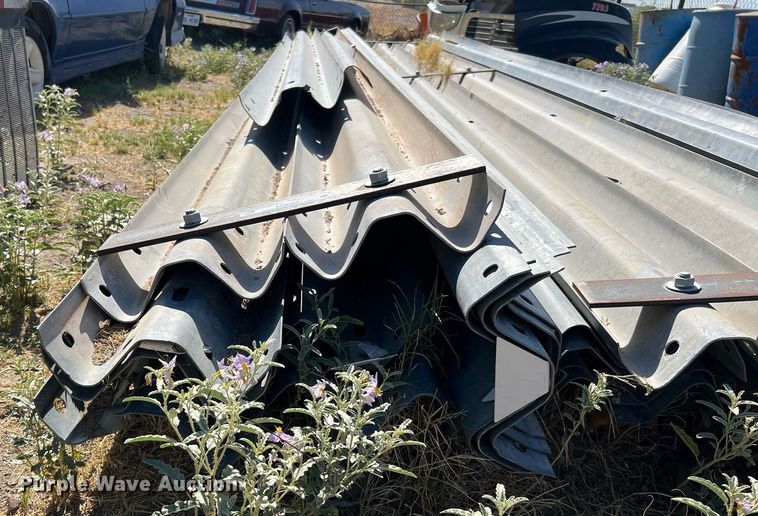 image for item LF9327 Approximately 30 guardrails