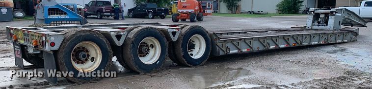 image for item LH9736 2006 Trail King TK110HDG  lowboy equipment trailer