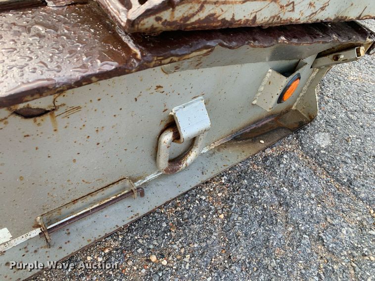 image for item LH9736 2006 Trail King TK110HDG  lowboy equipment trailer