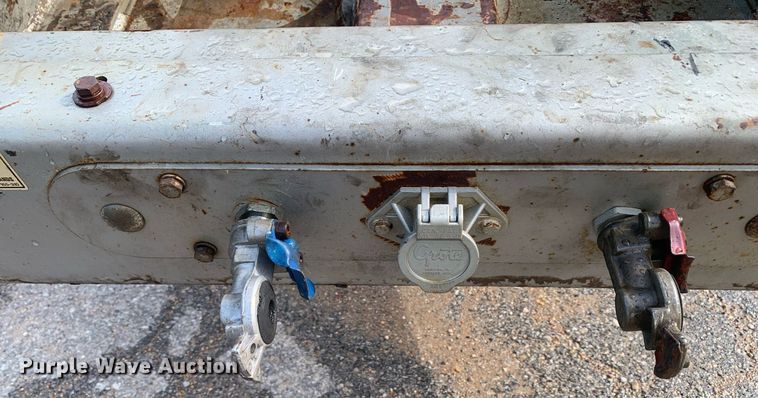 image for item LH9736 2006 Trail King TK110HDG  lowboy equipment trailer