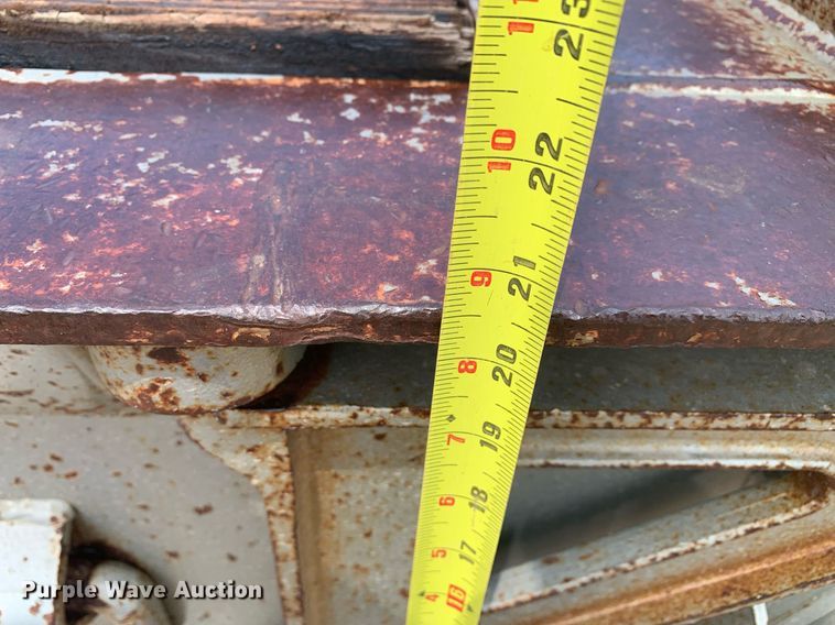 image for item LH9736 2006 Trail King TK110HDG  lowboy equipment trailer