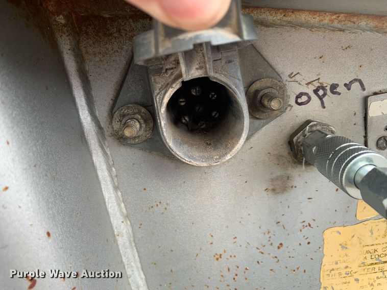 image for item LH9736 2006 Trail King TK110HDG  lowboy equipment trailer