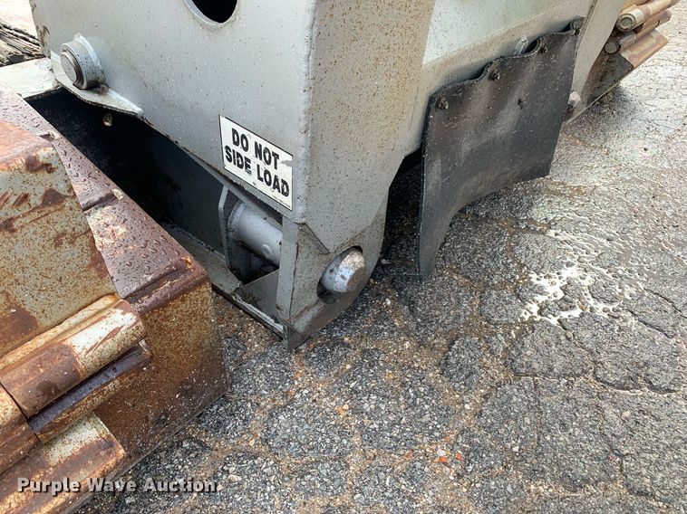 image for item LH9736 2006 Trail King TK110HDG  lowboy equipment trailer