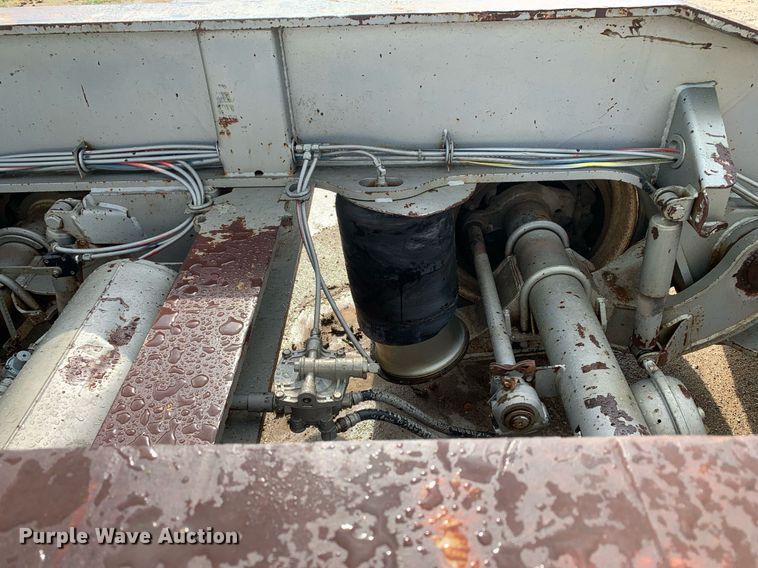 image for item LH9736 2006 Trail King TK110HDG  lowboy equipment trailer