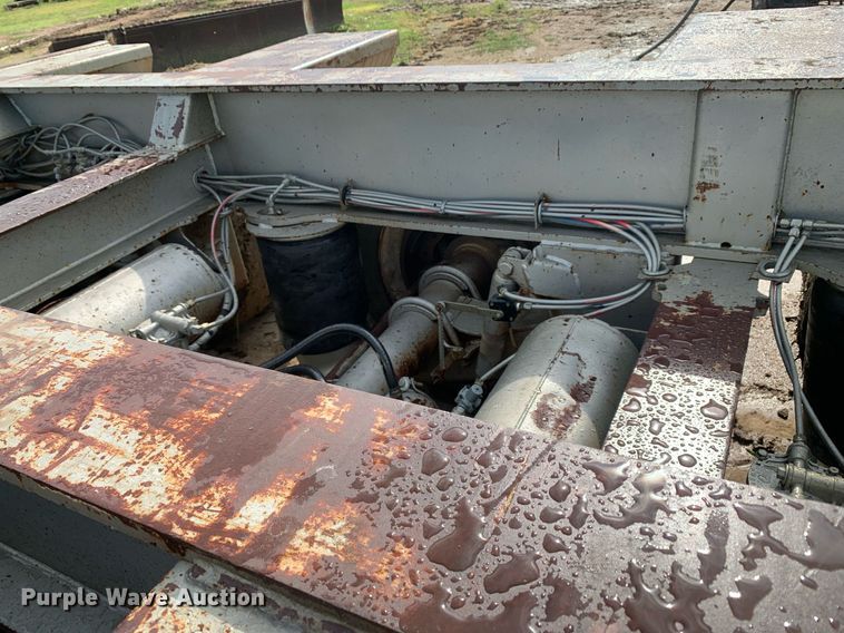 image for item LH9736 2006 Trail King TK110HDG  lowboy equipment trailer