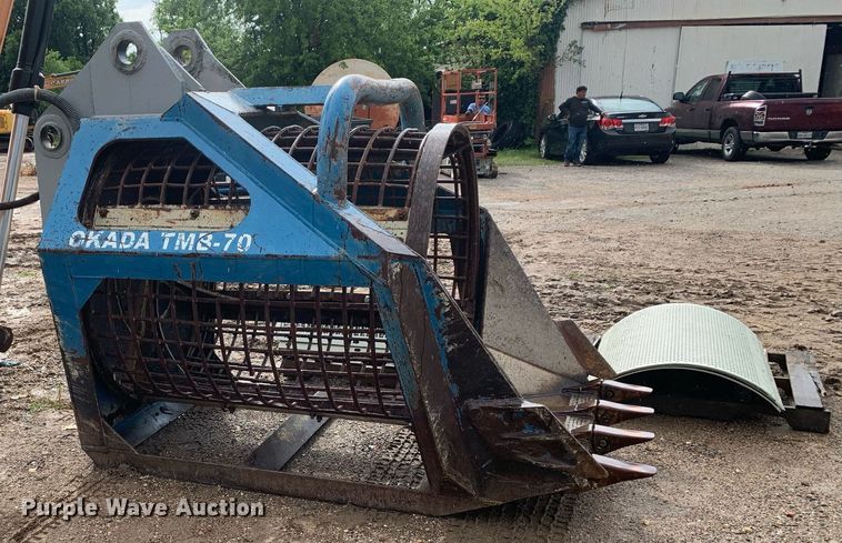 image for item LH9737 Okada TMB-70  trommel bucket