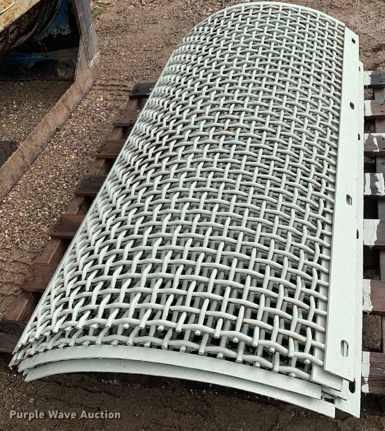 image for item LH9737 Okada TMB-70  trommel bucket