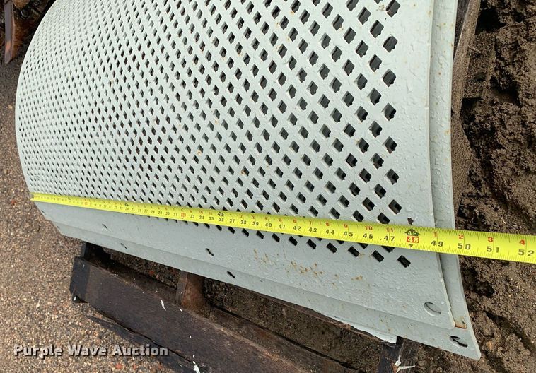 image for item LH9737 Okada TMB-70  trommel bucket