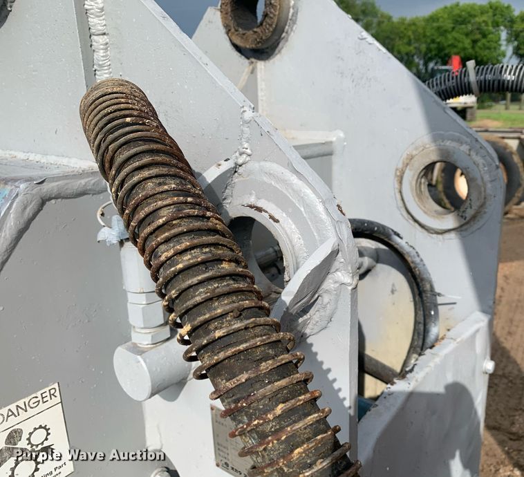 image for item LH9737 Okada TMB-70  trommel bucket