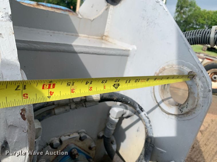 image for item LH9737 Okada TMB-70  trommel bucket