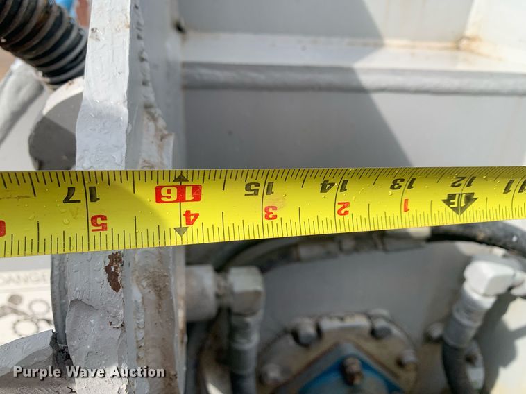 image for item LH9737 Okada TMB-70  trommel bucket