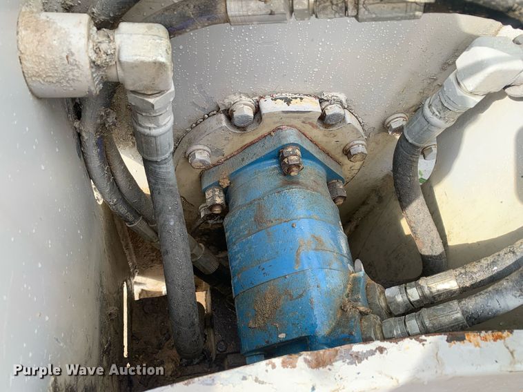 image for item LH9737 Okada TMB-70  trommel bucket