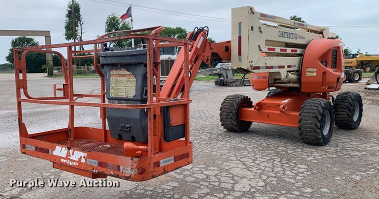 image for item LH9741 2005 JLG 450AJSII  boom lift