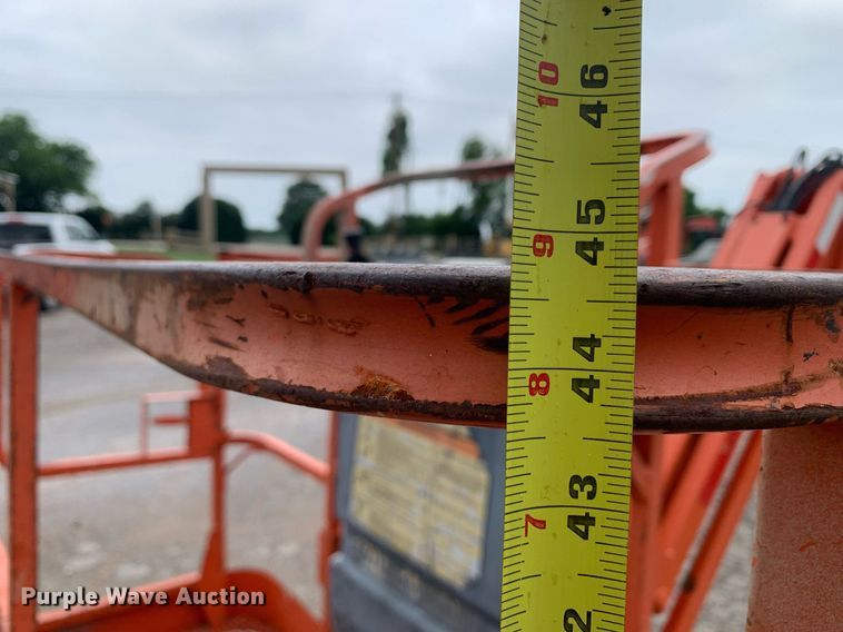 image for item LH9741 2005 JLG 450AJSII  boom lift