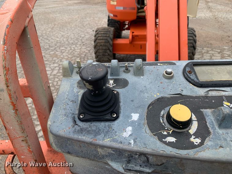 image for item LH9741 2005 JLG 450AJSII  boom lift