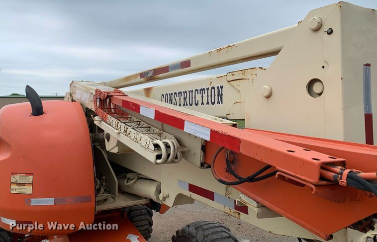 image for item LH9741 2005 JLG 450AJSII  boom lift
