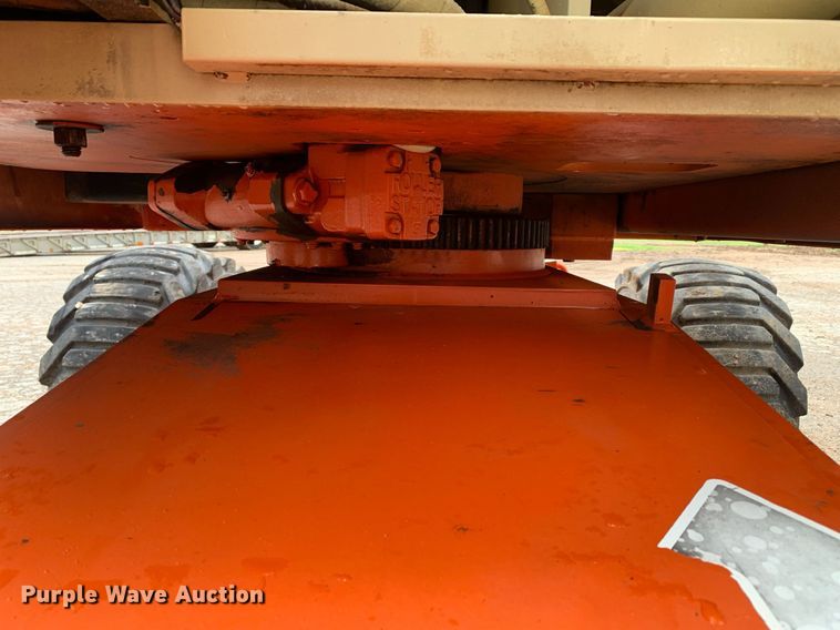 image for item LH9741 2005 JLG 450AJSII  boom lift