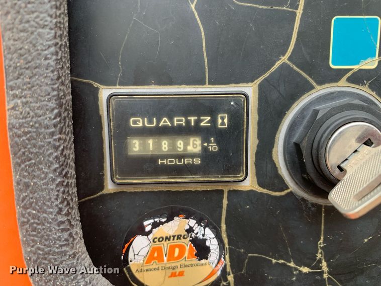 image for item LH9741 2005 JLG 450AJSII  boom lift