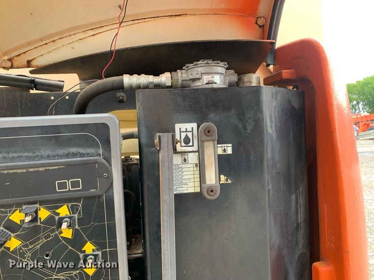 image for item LH9741 2005 JLG 450AJSII  boom lift