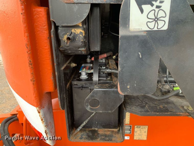 image for item LH9741 2005 JLG 450AJSII  boom lift