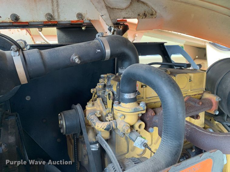 image for item LH9741 2005 JLG 450AJSII  boom lift