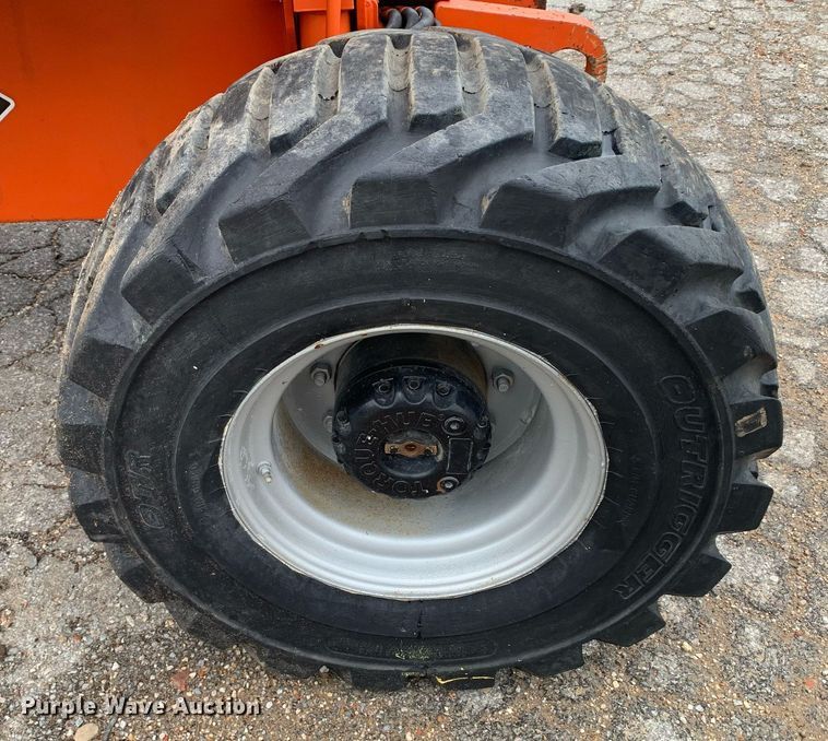 image for item LH9741 2005 JLG 450AJSII  boom lift