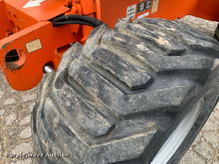 image for item LH9741 2005 JLG 450AJSII  boom lift