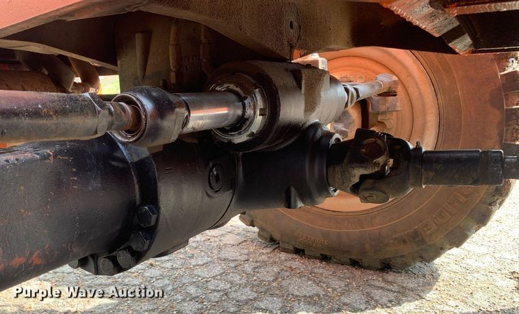 image for item LH9742 2006 Sky Trak 8042  telehandler