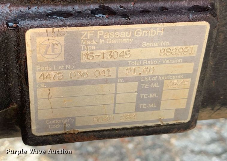 image for item LH9742 2006 Sky Trak 8042  telehandler