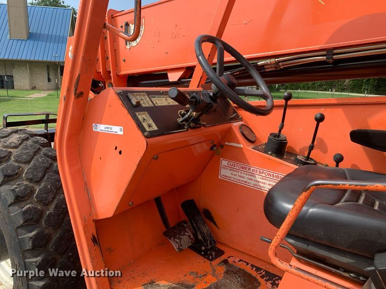 image for item LH9742 2006 Sky Trak 8042  telehandler