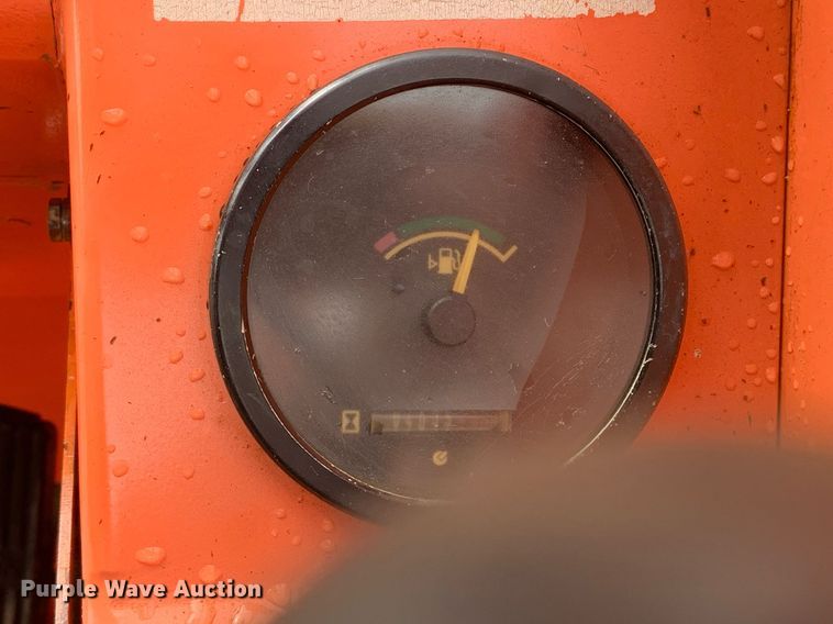 image for item LH9742 2006 Sky Trak 8042  telehandler