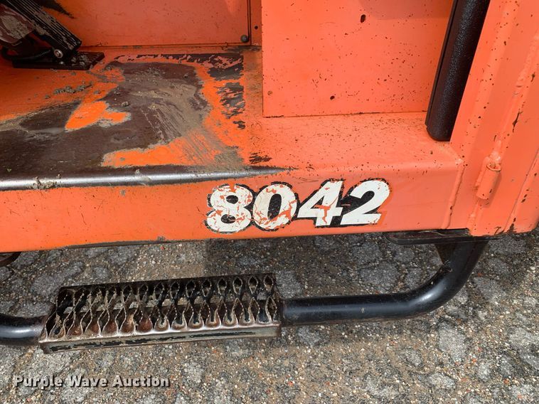 image for item LH9742 2006 Sky Trak 8042  telehandler