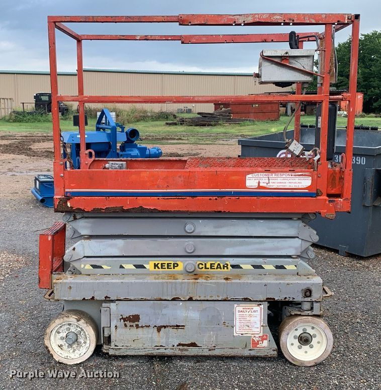 image for item LH9743 2008 Skyjack SJIII3219  scissor lift