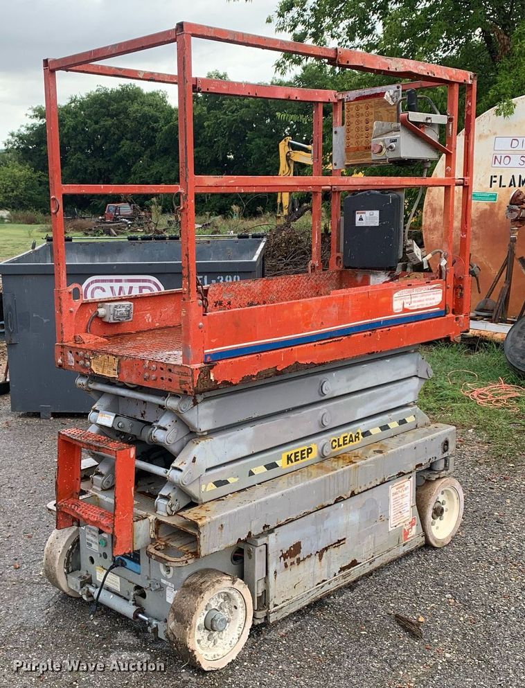 image for item LH9743 2008 Skyjack SJIII3219  scissor lift