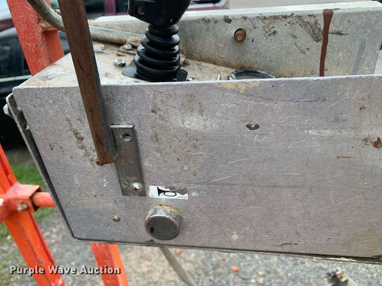 image for item LH9743 2008 Skyjack SJIII3219  scissor lift