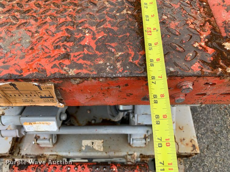 image for item LH9743 2008 Skyjack SJIII3219  scissor lift