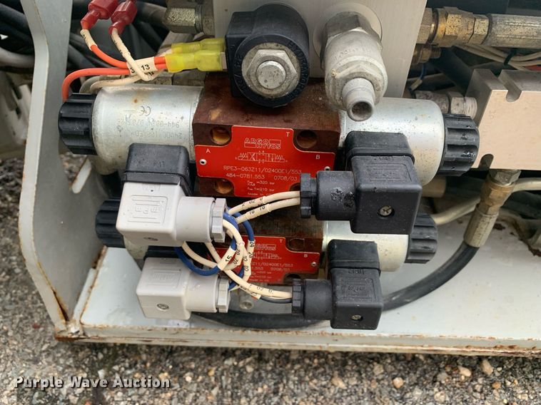 image for item LH9743 2008 Skyjack SJIII3219  scissor lift