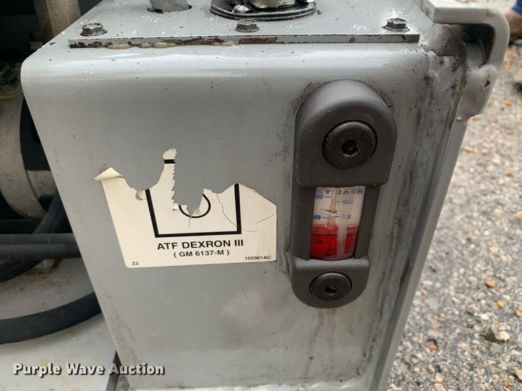 image for item LH9743 2008 Skyjack SJIII3219  scissor lift