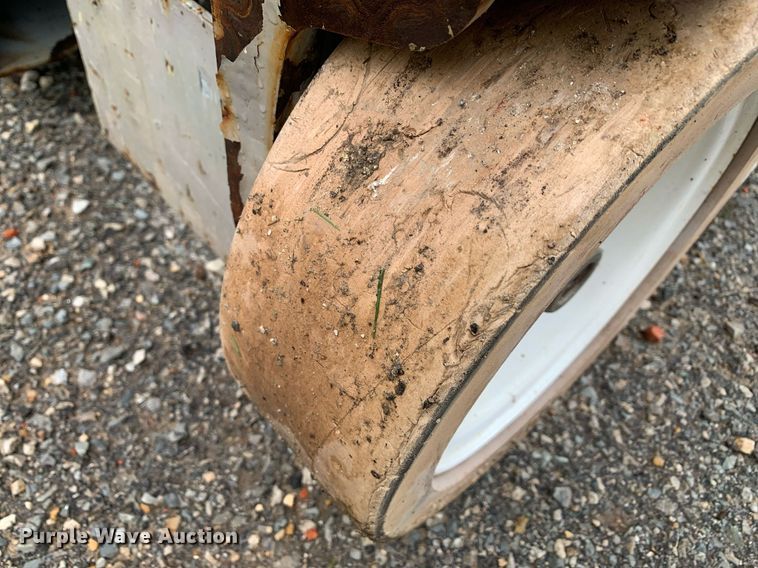 image for item LH9743 2008 Skyjack SJIII3219  scissor lift