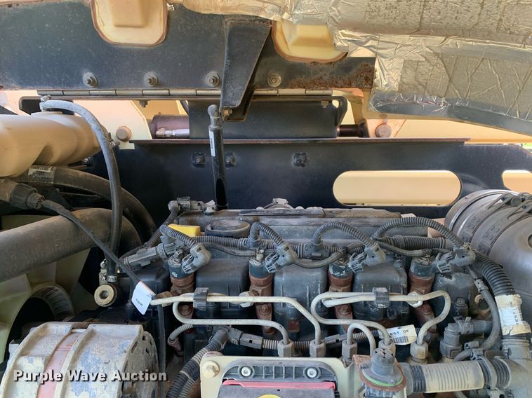 image for item LH9745 2014 JLG 450AJ Series II  boom lift