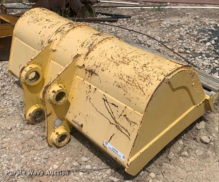 image for item LH9749 Excavator bucket