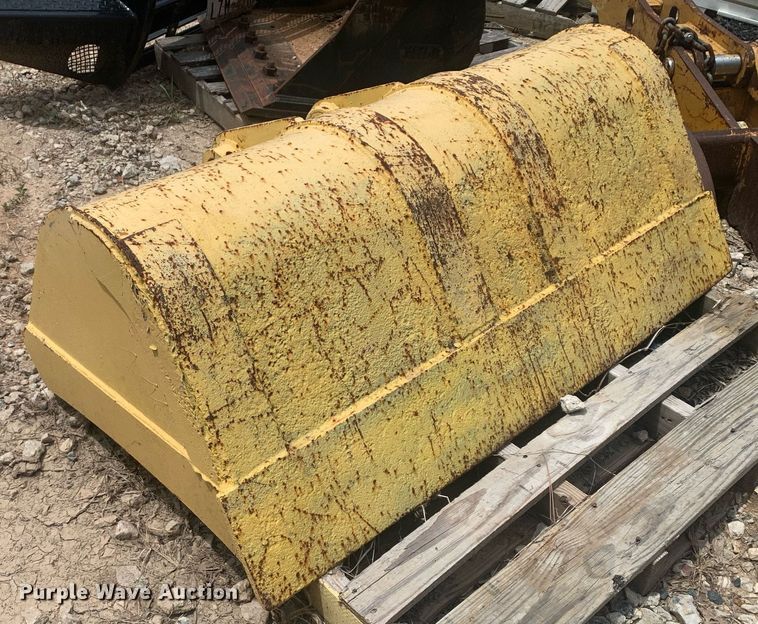 image for item LH9749 Excavator bucket