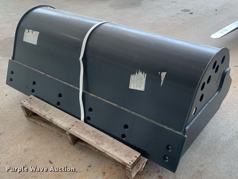 image for item LH9750 Caterpillar 306-5660  excavator bucket